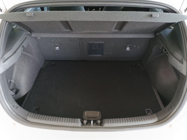 Fahrzeugabbildung Hyundai i30 FL 5-trg 1.0 T-GDI DCT Advantage Plus-Paket MY25 Navi Digitales Cockpit LED ACC