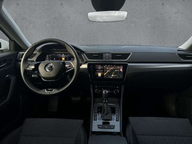 Fahrzeugabbildung SKODA Superb Combi 1.5 TSI DSG Style AHK ACC AreaView