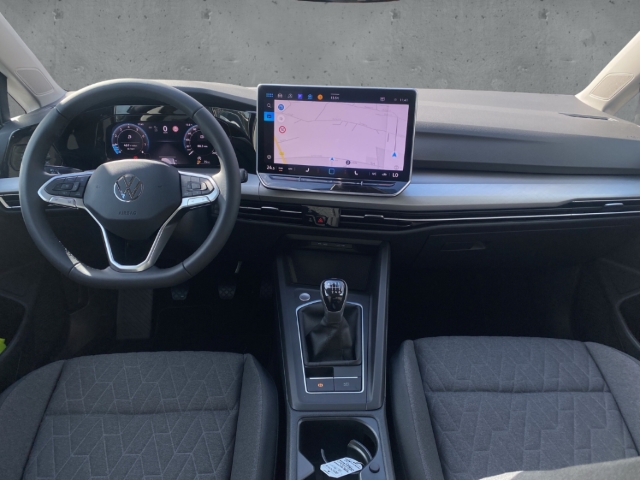 Fahrzeugabbildung Volkswagen Golf 1.5 TSI LED Navi SHZ ACC PDC