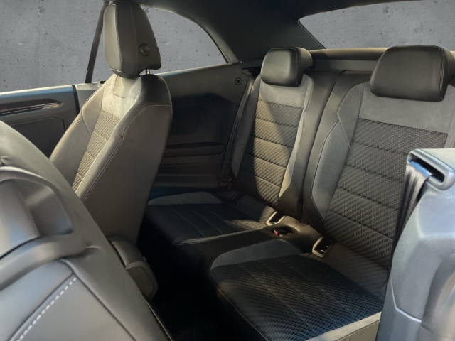 Fahrzeugabbildung Volkswagen T-Roc Cabriolet 1.5 TSI R-Line Kamera SHZ LED