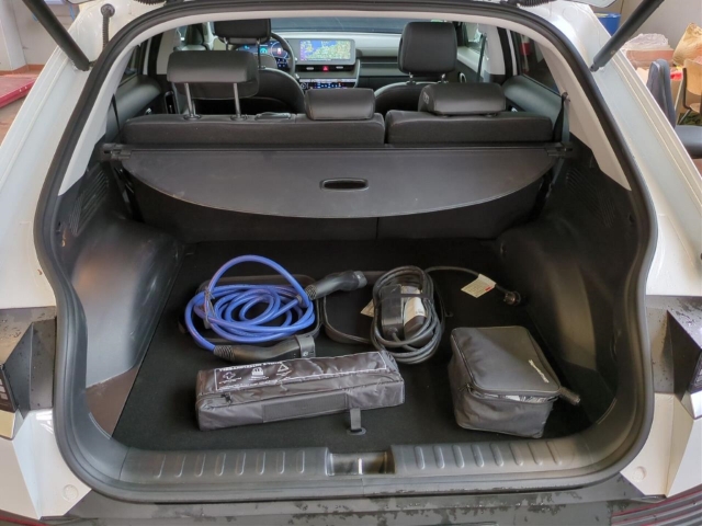 Fahrzeugabbildung Hyundai IONIQ 5 77,4kWh 2WD TECHNIQ Assist-P 20LM el.Heckklappe