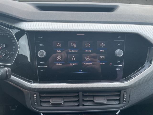 Fahrzeugabbildung Volkswagen T-Cross Life 1.0 l TSI OPF 5-Gang