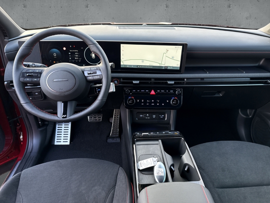 Fahrzeugabbildung Hyundai TUCSON FL MY26 1.6 T-GDI DCT 2WD N-Line Navi Digitales Cockpit LED ACC