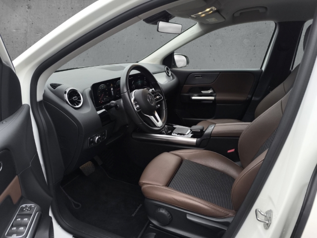 Fahrzeugabbildung Mercedes-Benz B 200 d DCT Progressive MBUX LED RKam BlindSpot Navi SHZ PDC