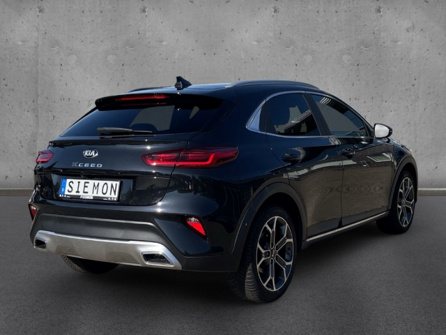 Fahrzeugabbildung Kia XCee'd 1.5 T-GDI Xdition NAVI CAM LED SHZ ACC