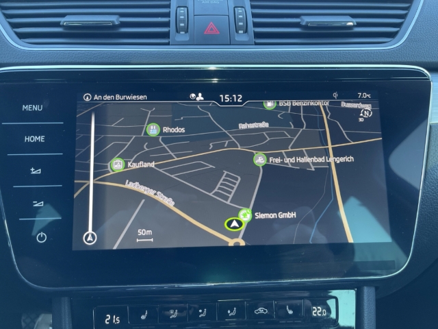 Fahrzeugabbildung SKODA Superb Combi 2.0 TDI DSG Ambit NAVI AHK ACC SHZ LM