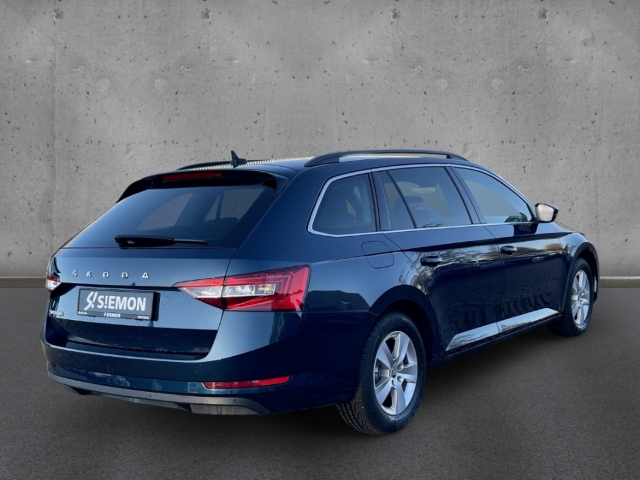 Fahrzeugabbildung SKODA Superb Combi 2.0 TDI DSG Ambit NAVI AHK ACC SHZ LM