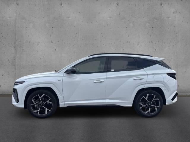 Fahrzeugabbildung Hyundai TUCSON FL PHEV 1.6 AT 2WD N-LINE Panoramadach HUD Navi digitales Cockpit Soundsystem