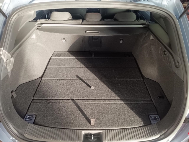 Fahrzeugabbildung Hyundai i30 FL Kombi 1.5 T-GDI 48V DCT N-Line MY25 Sportpaket Navi Digitales Cockpit LED ACC