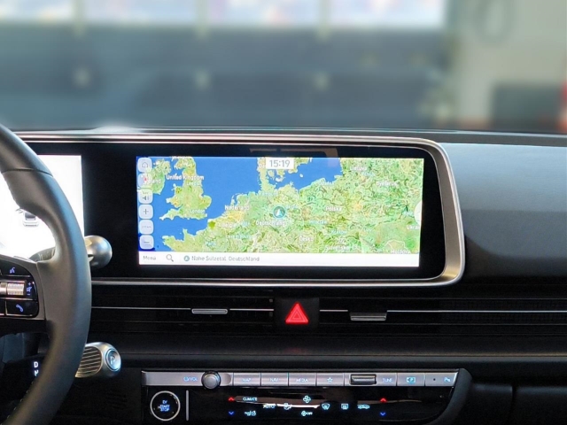 Fahrzeugabbildung Hyundai IONIQ 6 77,4kWh 2WD UNIQ Digi-Spiegel HUD Navi Digitales Cockpit Memory Sitze Soundsystem