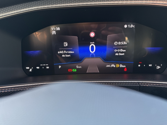 Fahrzeugabbildung Volkswagen T-Cross 1.0 TSI Energy GJR R-Kamera AHK ACC SHZ