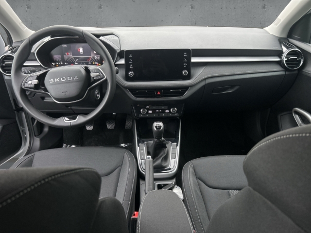 Fahrzeugabbildung SKODA Fabia 1.0 TSI SELECTION Klimaauto LED Apple CarPlay