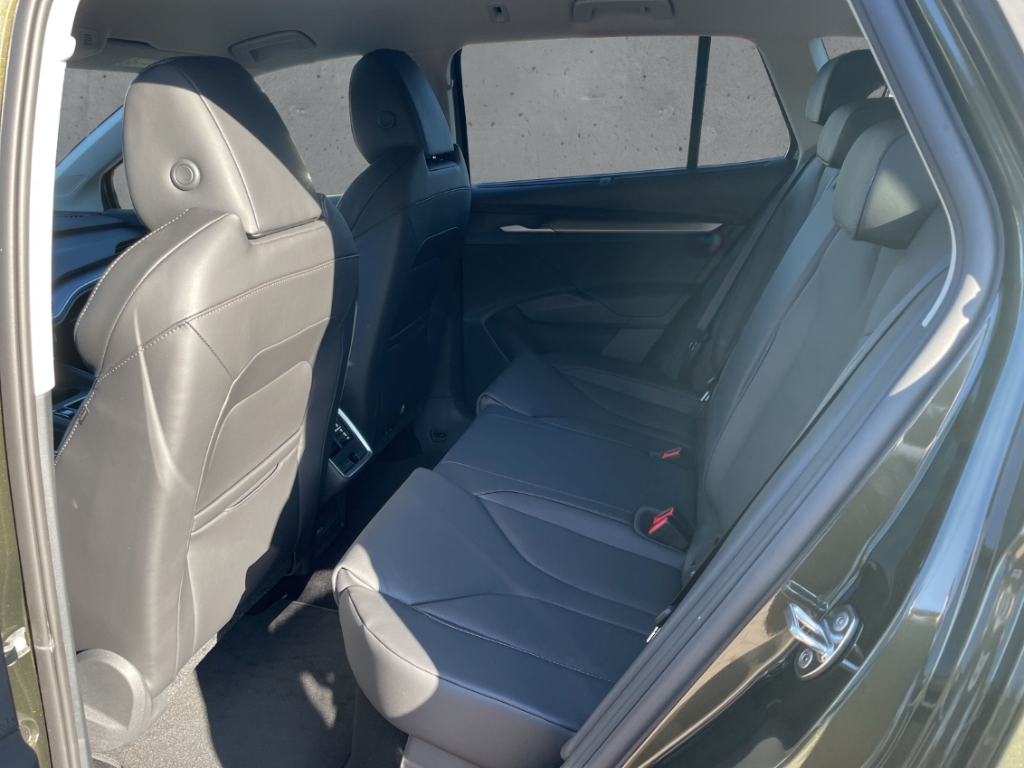 Fahrzeugabbildung SKODA Enyaq 85 Suite Plus-Paket AHK LM20 Trennnetz