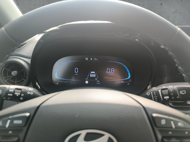 Fahrzeugabbildung Hyundai i10 FL MY25 1.0 5-AMT Trend Navi Apple CarPlay Android Auto Musikstreaming DAB SHZ