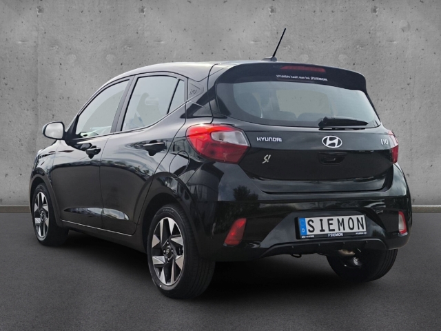 Fahrzeugabbildung Hyundai i10 FL MY25 1.0 5-AMT Trend Navi Apple CarPlay Android Auto Musikstreaming DAB SHZ