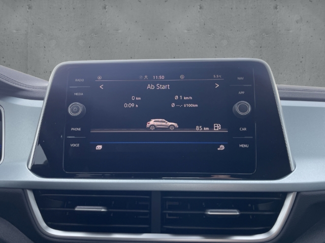 Fahrzeugabbildung Volkswagen T-Roc 1.5TSI DSG Goal AHK ACC SHZ Kamera AppConn
