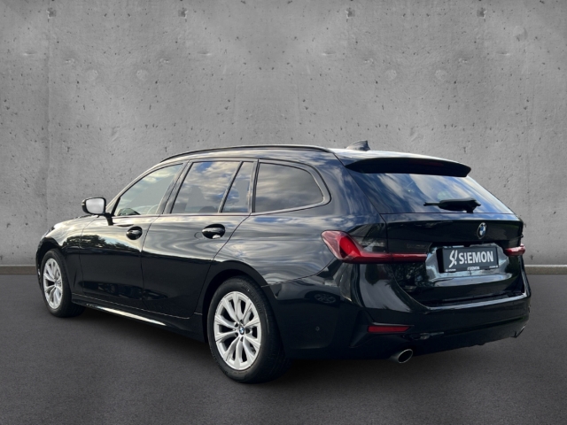 Fahrzeugabbildung BMW 318 d touring Advantage StandHZG AHK Navi Laser