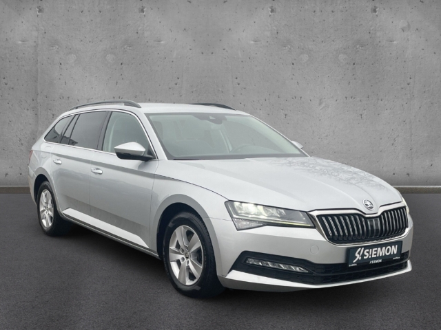 Fahrzeugabbildung SKODA Superb Combi Ambition ACC SHZ NAV KLIMA CARPLAY