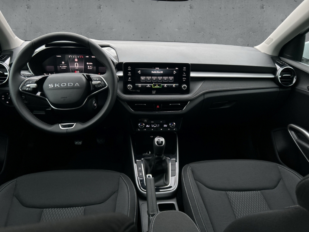 Fahrzeugabbildung SKODA Fabia 1.0 TSI SELECTION Klimaauto LED CarPlay