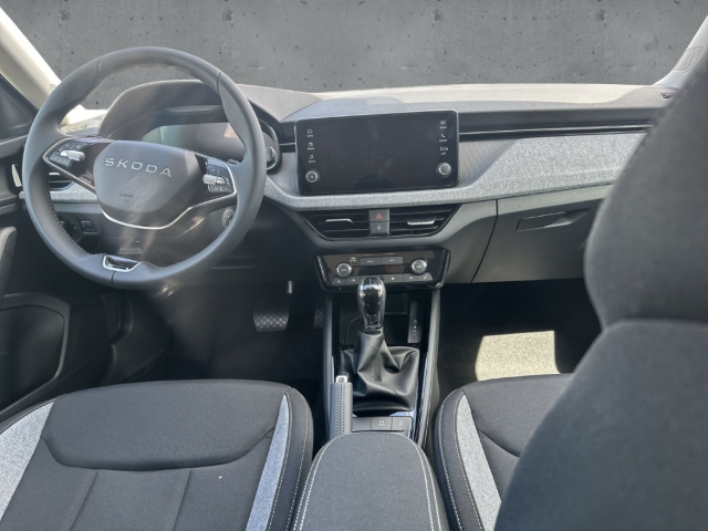 Fahrzeugabbildung SKODA Scala 1.0 TSI DSG Selection AHK SHZ WSS beheizbar LM