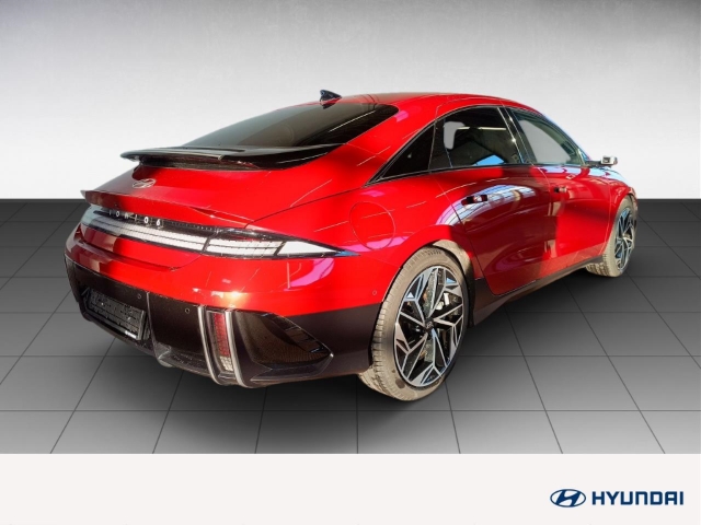 Fahrzeugabbildung Hyundai IONIQ 6 77,4kWh 4WD UNIQ Dig-Spiegel 20LM Schiebedach HUD Navi Digitales Cockpit Memory Sitze