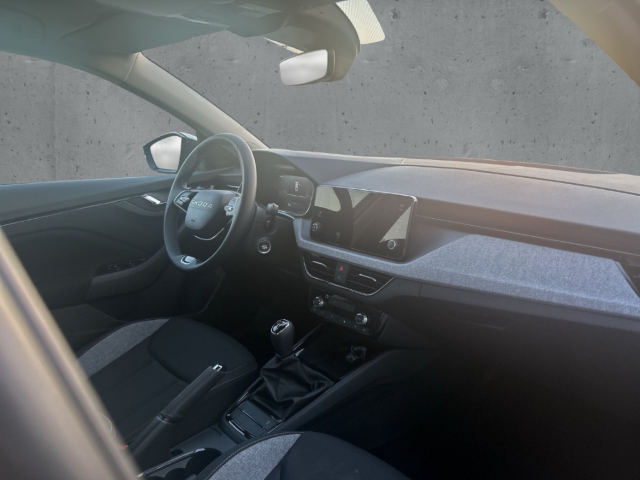 Fahrzeugabbildung SKODA Scala 1.0 TSI SELECTION LED Apple CarPlay Alu