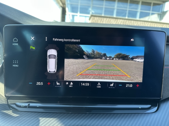 Fahrzeugabbildung SKODA Octavia Combi TDI DSG RS AHK MatrLED Nav ACC Kam