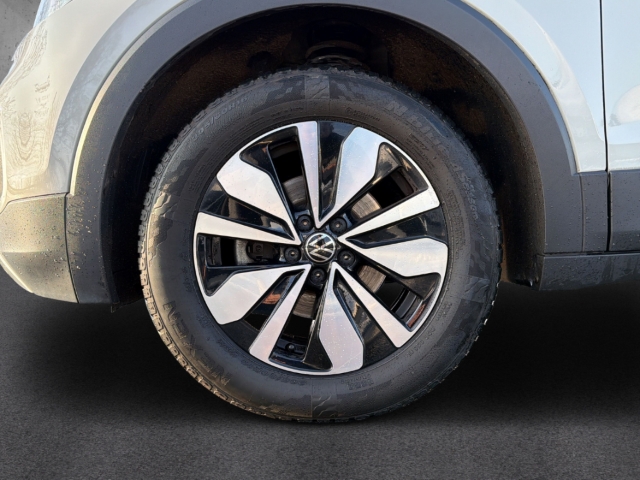 Fahrzeugabbildung Volkswagen T-Cross 1.0 TSI MOVE SHZ AppConnect AHK PDC Klim