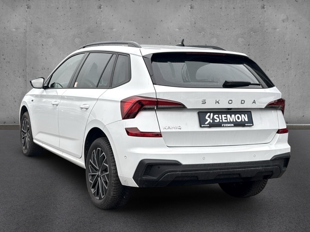 Fahrzeugabbildung SKODA Kamiq 1.5 TSI DSG Tour AHK MatrLED Navi ACC elHe