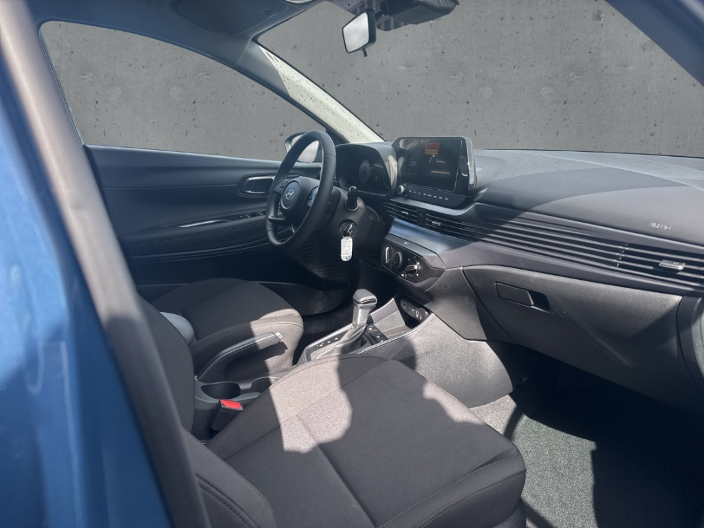 Fahrzeugabbildung Hyundai i20 FL MY26 1.0 T-GDI DCT Trend Navi Digitales Cockpit LED Apple CarPlay Android Auto