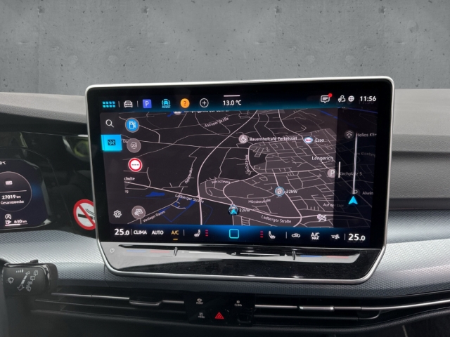 Fahrzeugabbildung Volkswagen Golf 8 2.0 TDI DSG Goal AHK LED+ Navi ACC Kamera