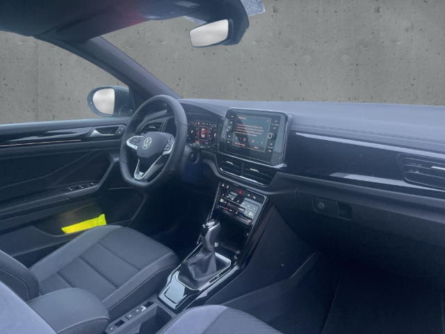 Fahrzeugabbildung Volkswagen T-Roc Cabriolet 1.5 TSI R-Line IQ.LIGHT Navi ACC