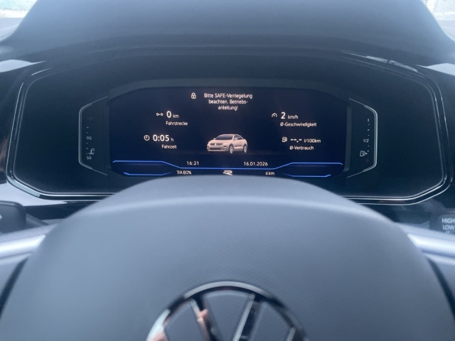 Fahrzeugabbildung Volkswagen T-Roc Cabriolet 1.5 TSI R-Line IQ.LIGHT Navi ACC