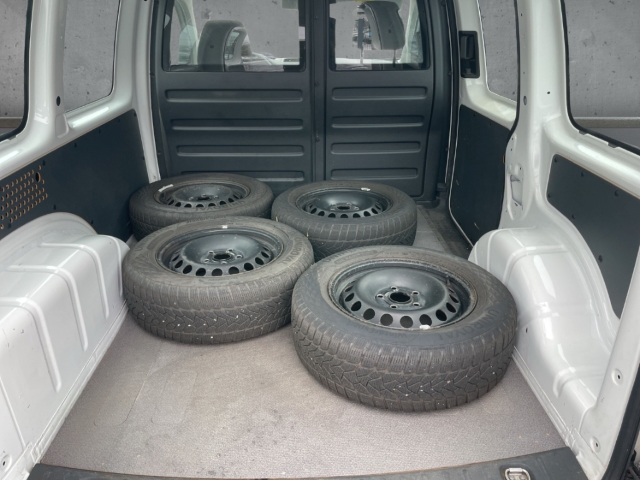 Fahrzeugabbildung Volkswagen Caddy Kastenwagen 2,0 TDI EU6 SCR BlueMotion