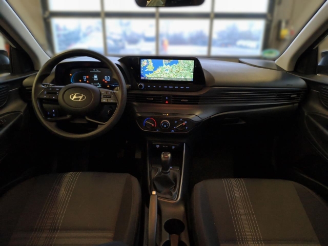 Fahrzeugabbildung Hyundai i20 FL 1.2 MT Select MY25 Navi Apple CarPlay Android Auto Musikstreaming DAB Spurhalteass.