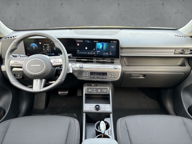 Fahrzeugabbildung Hyundai KONA EV MJ26 SX2 Select 65kWh Navi LED ACC Apple CarPlay Android Auto Mehrzonenklima