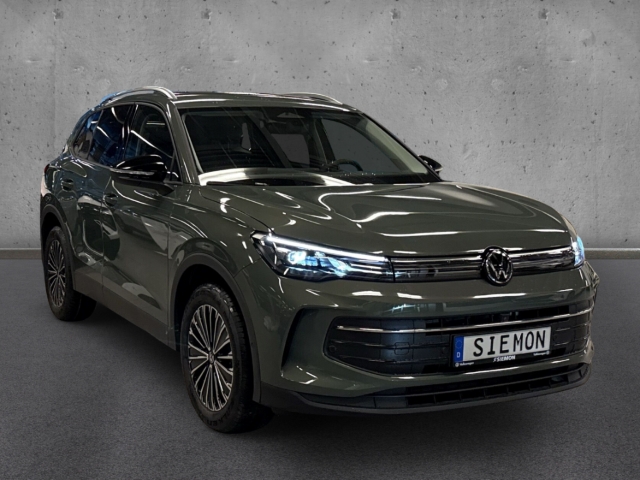 Fahrzeugabbildung Volkswagen Tiguan 1.5 eTSI Energy AHK Navi ACC 360 Kamera