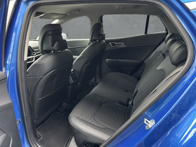 Fahrzeugabbildung Kia Sportage 1.6 T-GDI Vision 4WD SHZ DAB+ PDC