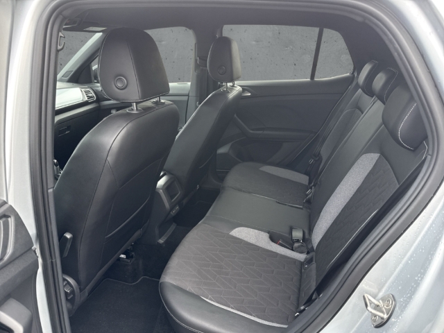 Fahrzeugabbildung Volkswagen T-Cross 1.0 TSI DSG Goal AHK PlusPak Nav ACC SHZ