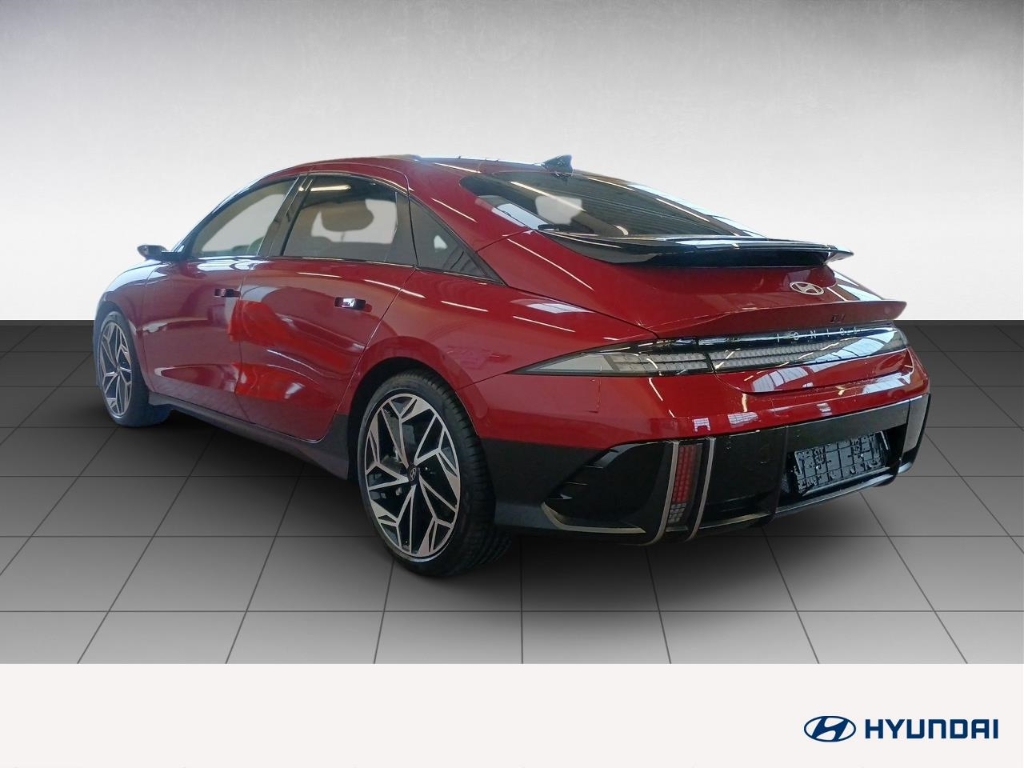 Fahrzeugabbildung Hyundai IONIQ 6 77,4kWh 4WD UNIQ Digi-Spiegel 20LM Schiebedach HUD Navi Digitales Cockpit Memory Sitze