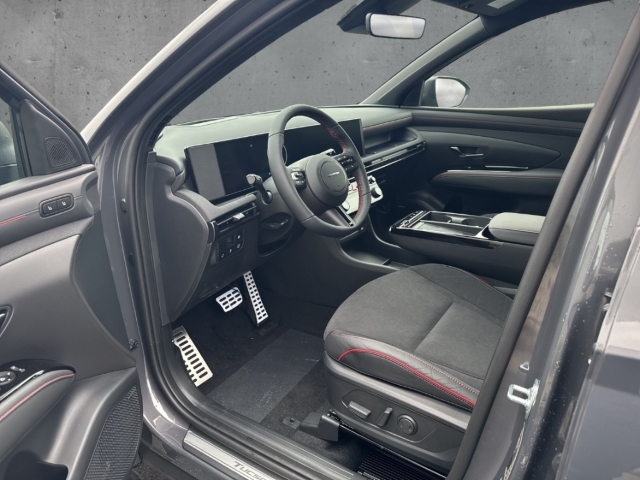 Fahrzeugabbildung Hyundai TUCSON FL HEV MY25 1.6 2WD N-Line Sitz-P Assist-P HUD Navi Digitales Cockpit Soundsystem