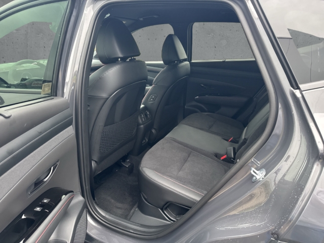 Fahrzeugabbildung Hyundai TUCSON FL HEV MY25 1.6 2WD N-Line Sitz-P Assist-P HUD Navi Digitales Cockpit Soundsystem