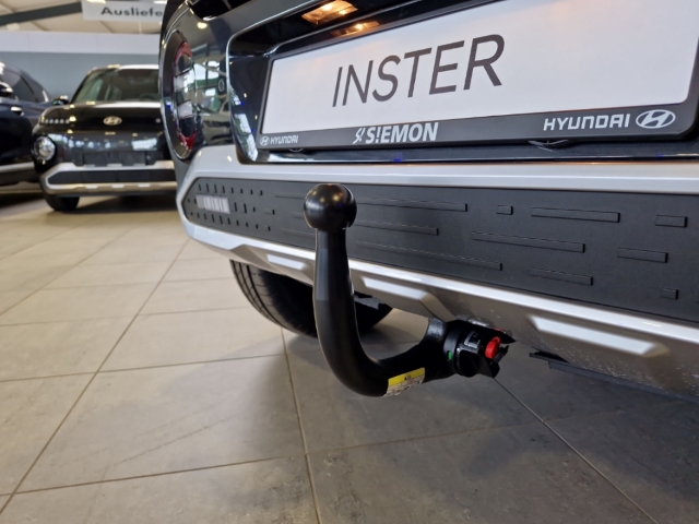 Fahrzeugabbildung Hyundai INSTER EV 42kWh SELECT AHK Navi ACC CarPlay Smartkey Klimaautom DAB
