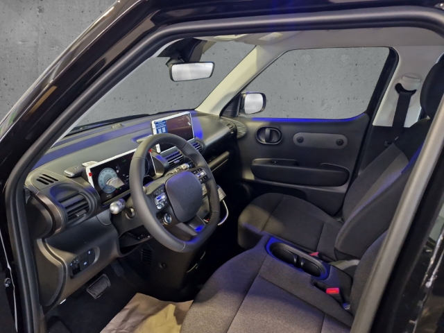 Fahrzeugabbildung Hyundai INSTER EV 42kWh SELECT AHK Navi ACC CarPlay Smartkey Klimaautom DAB