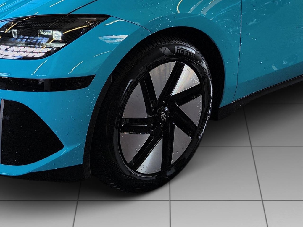 Fahrzeugabbildung Hyundai IONIQ 6 77,4kWh 4WD UNIQ HUD Navi Digitales Cockpit Memory Sitze Soundsystem Bose