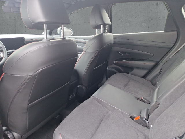 Fahrzeugabbildung Hyundai TUCSON FL MY26 1.6 T-GDI DCT 2WD N-Line Navi Digitales Cockpit LED ACC