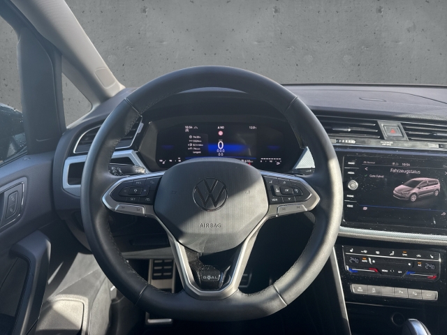 Fahrzeugabbildung Volkswagen Touran 1.5 TSI DSG Goal AHK IQ.LIGHT 7Sitze Navi
