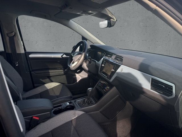 Fahrzeugabbildung Volkswagen Touran 1.5 TSI DSG Goal AHK IQ.LIGHT 7Sitze Navi