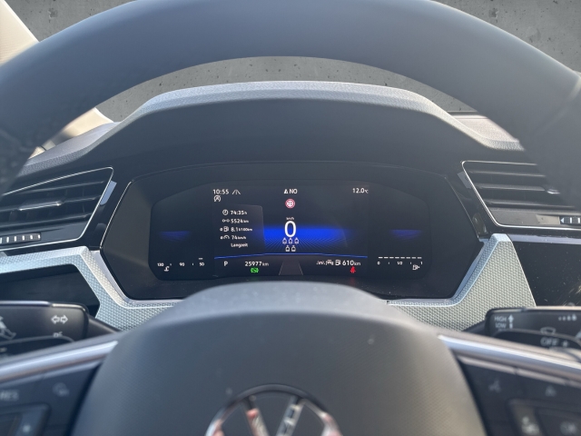 Fahrzeugabbildung Volkswagen Touran 1.5 TSI DSG Goal AHK IQ.LIGHT 7Sitze Navi