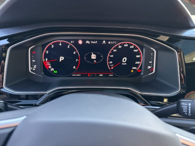 Fahrzeugabbildung Volkswagen Polo GTI 2.0 TSI DSG IQ.LIGHT Navi Pano RearView